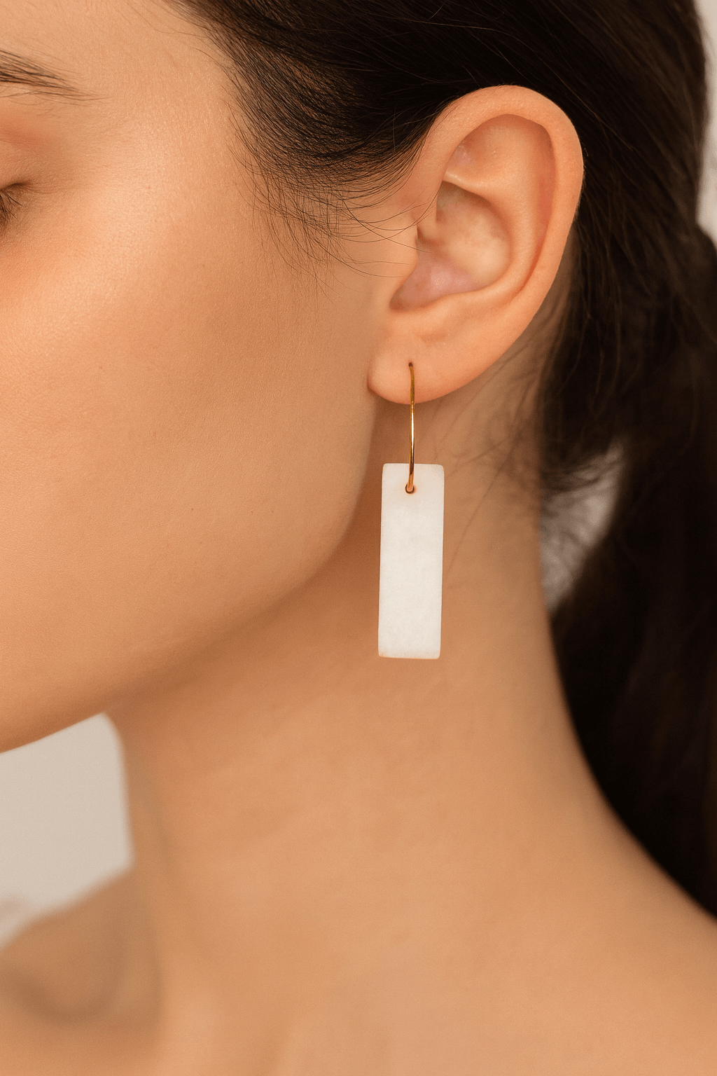 Μαρμάρινα Σκουλαρίκια Μπάρα από Λευκό Μάρμαρο Θάσου | Επιχρυσωμένος Κρίκος